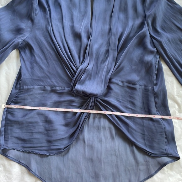 Current Air Blouse in Sky Blue Size-Large NWT - Picture 11 of 14